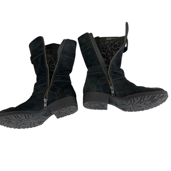 Born Black Suede Leather Buckle Heeled Boots - Women’s Size 6.5 - Picture 10 of 16